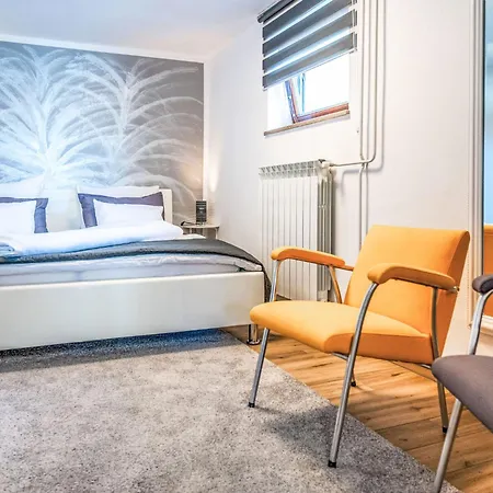 Adelsberg Inn-2 By Interhome Postojna