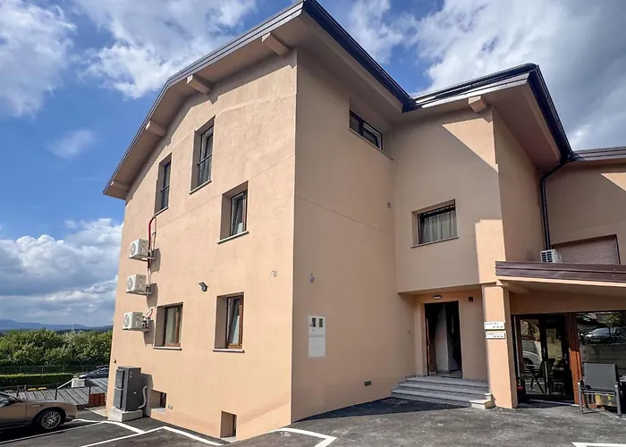 Adelsberg Inn-2 By Interhome *